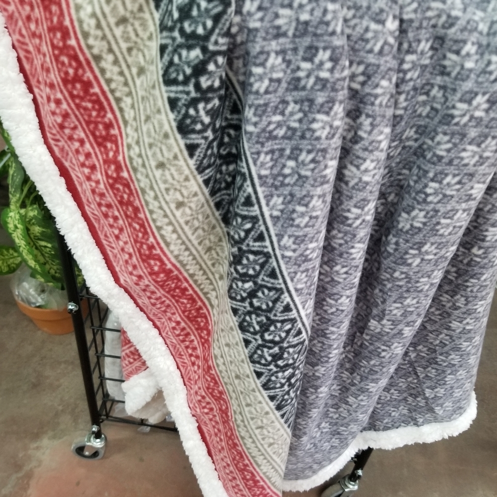 Eddie Bauer fleece throw Fair Isle